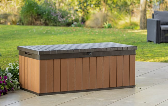 Keter Darwin 100 Gallon Deck Box - Brown